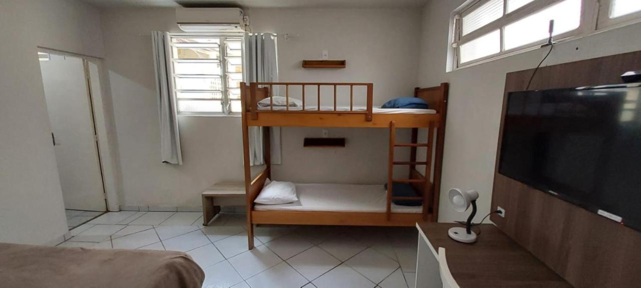 Floripa Hostel Centro Флорианополис Экстерьер фото